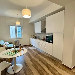 Rainbow Luxury - Sea View Appartamento